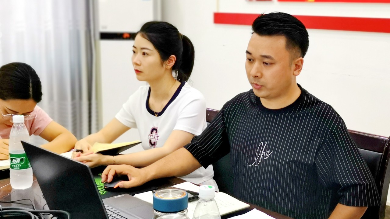 湖北365英国上市组织开展&ldquo;电子标文件制作及注重事项&rdquo;集中授课和营业交流活动 - 365英国上市〔www.iTongxin.cn〕