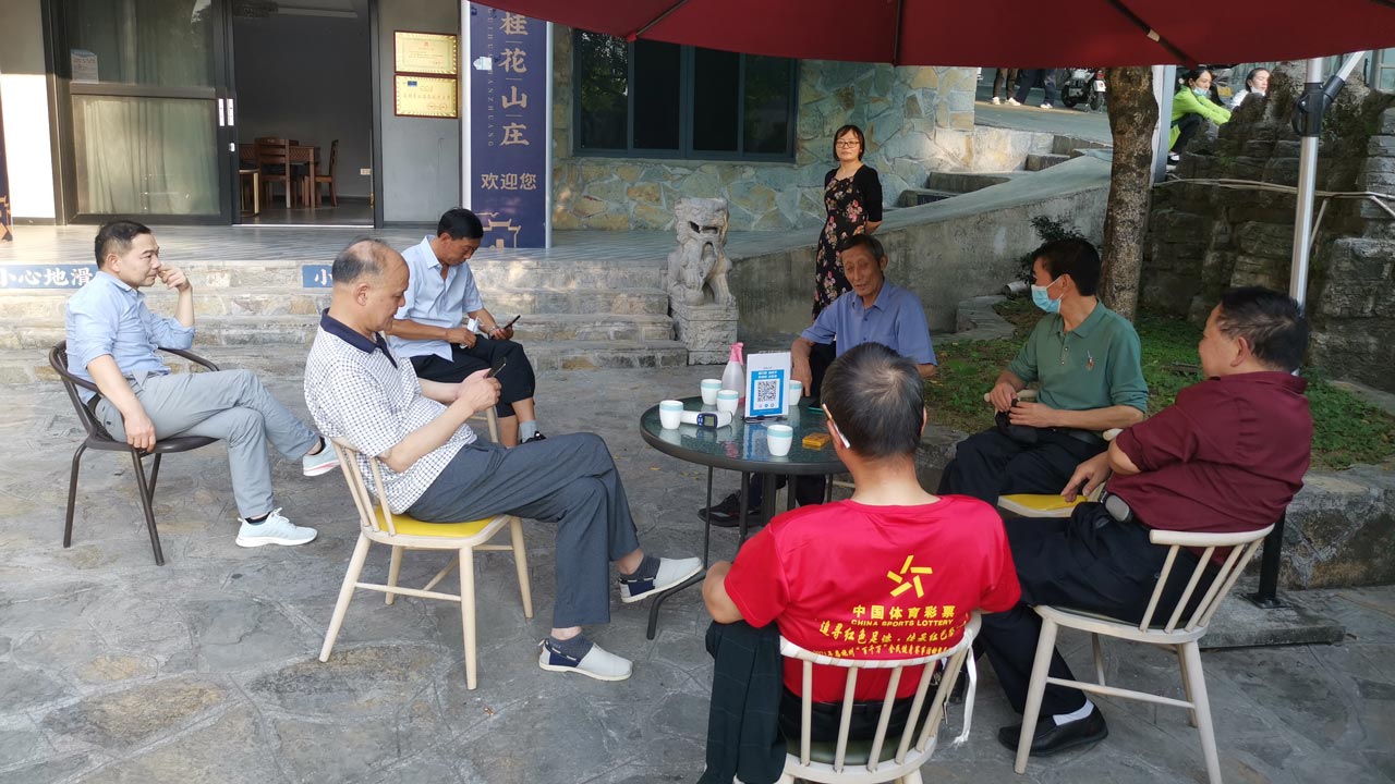 秋高气爽365英国上市敬老，，，，，丹桂飘香再度重阳 - 365英国上市〔www.iTongxin.cn〕