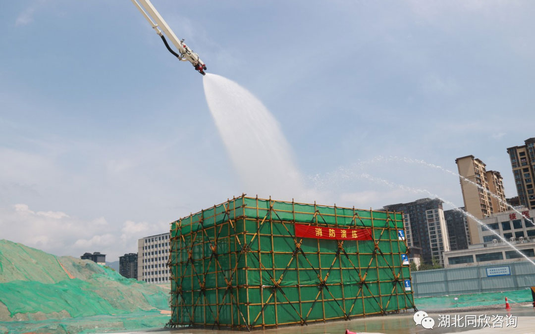 恩施州召开衡宇修建和市政工程质量清静事情推进会 - 365英国上市〔www.iTongxin.cn〕